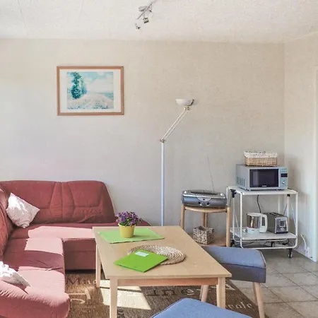 Holiday home In With Kitchen *