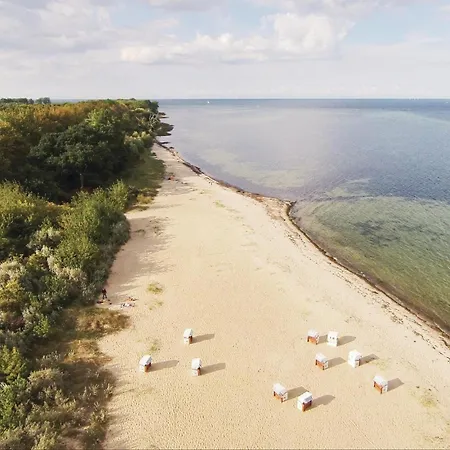 Zum Anleger G بيت للعطل Hohen Wieschendorf